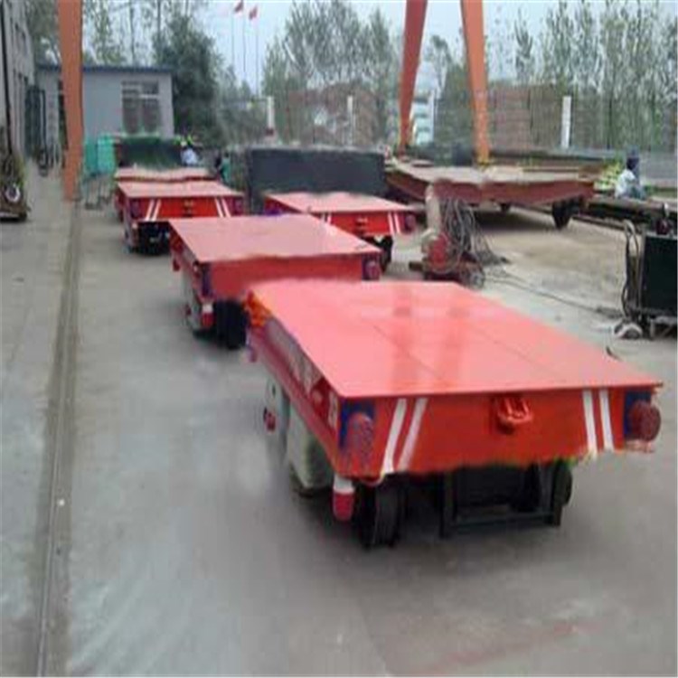 無軌道電動(dòng)平板車