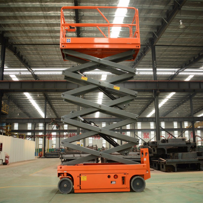 全自行走式升降平臺(tái)