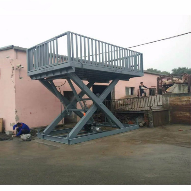 固定式液壓裝豬臺