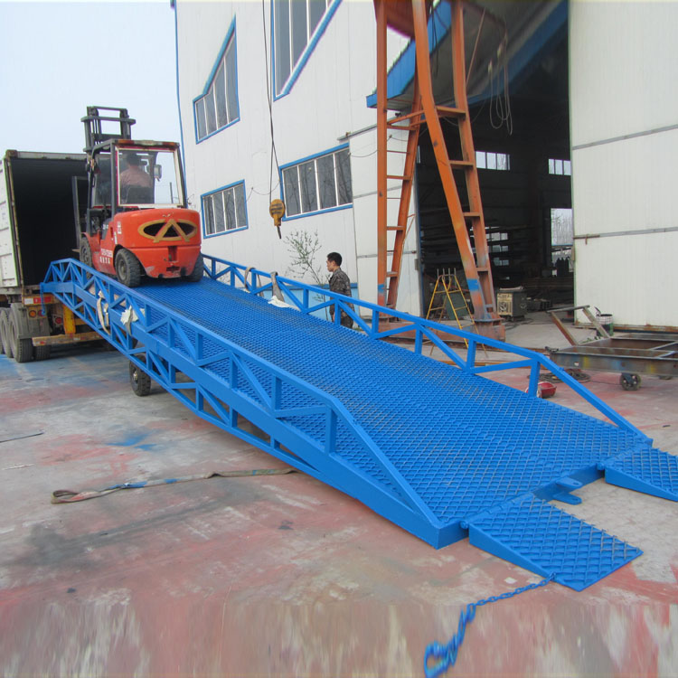 1473701793425729.jpg 升降舞臺(tái)