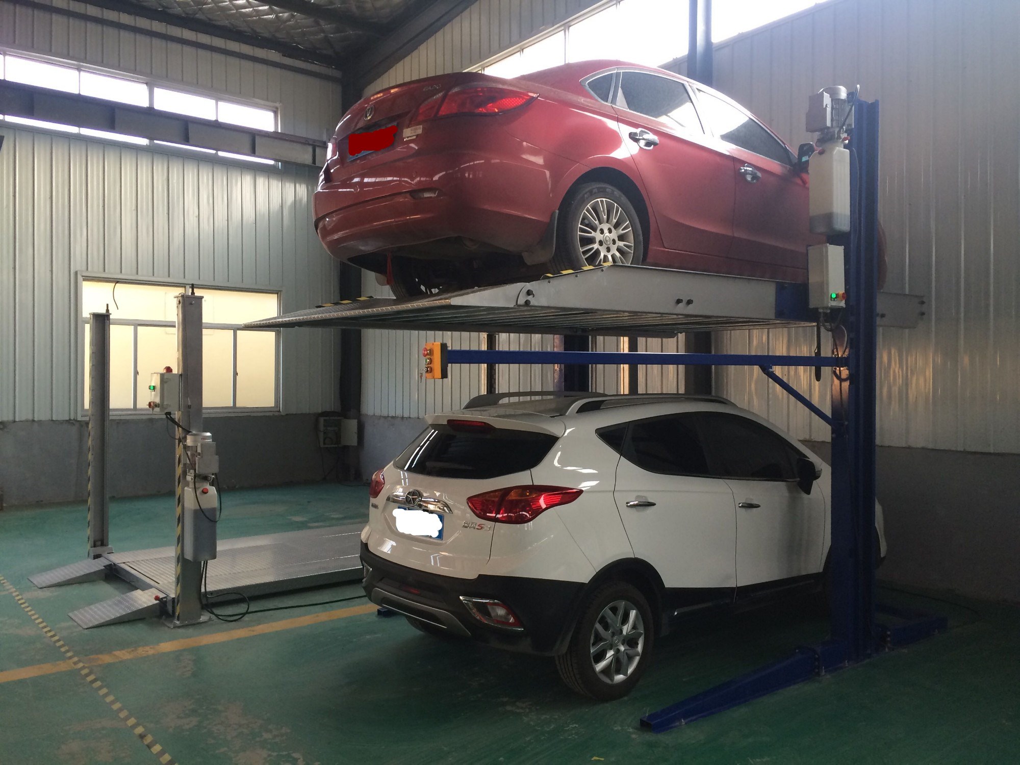 1474336128390233.jpg 升降舞臺