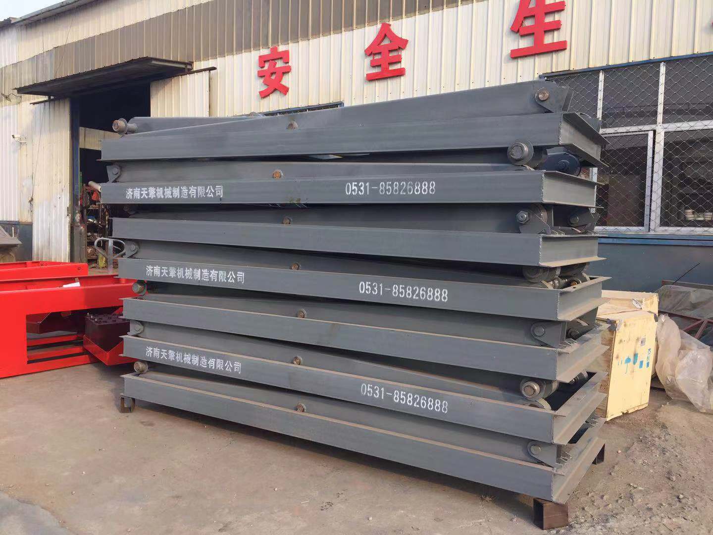 升降階梯舞臺(tái)發(fā)往湖北十堰